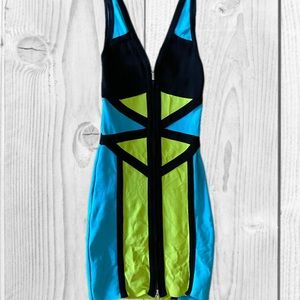 Bebe Color-block Body Con Dress ✨